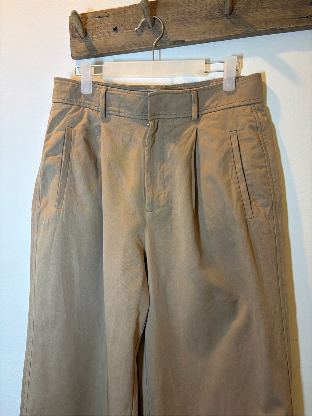 Everlane size 8 pleated pants wide leg - Picture 5 of 6